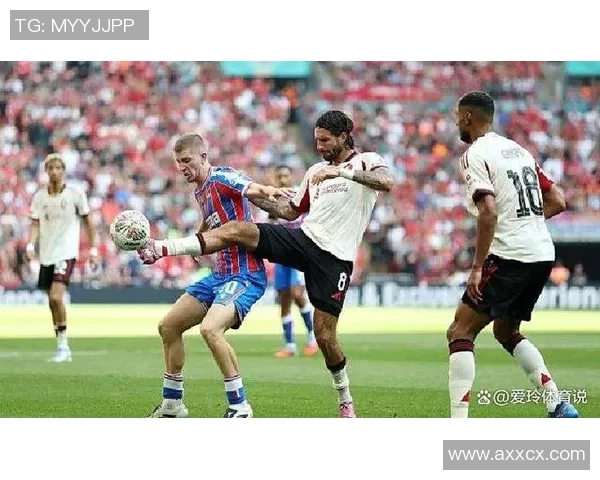 僵局谁打破？过气中心自动示好，皇马这次给足体面